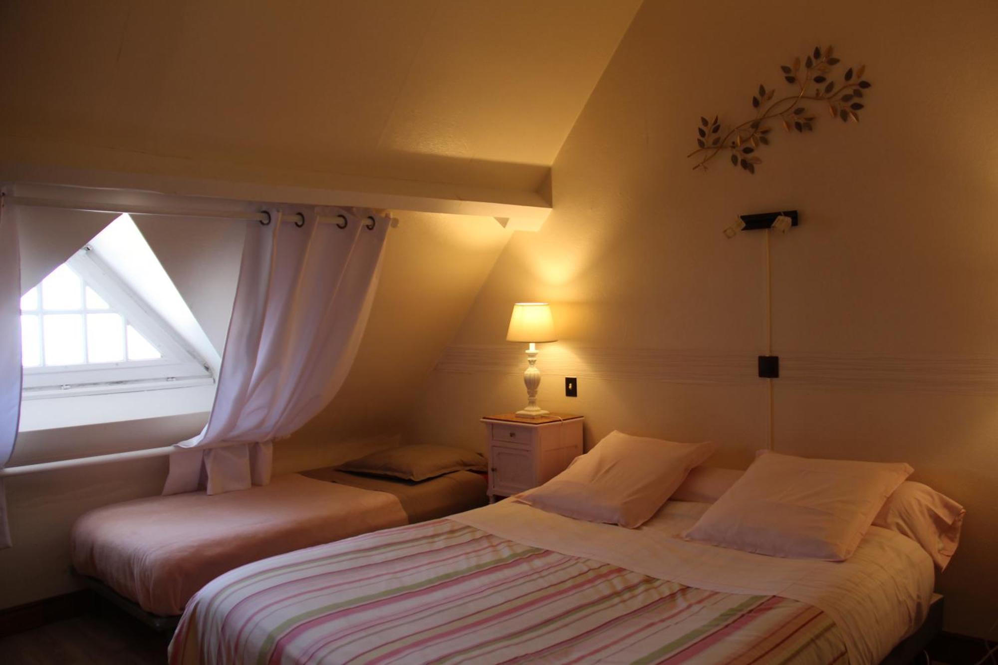 La Noisetiere Hotel Noyers-sur-Cher Luaran gambar